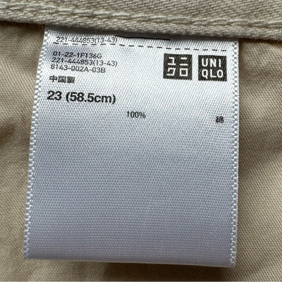 Uniqlo Tapered High Rise Jeans Size 23 - Picture 4 of 5